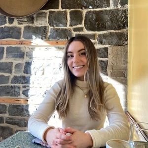 Meet your Posher, Aimee